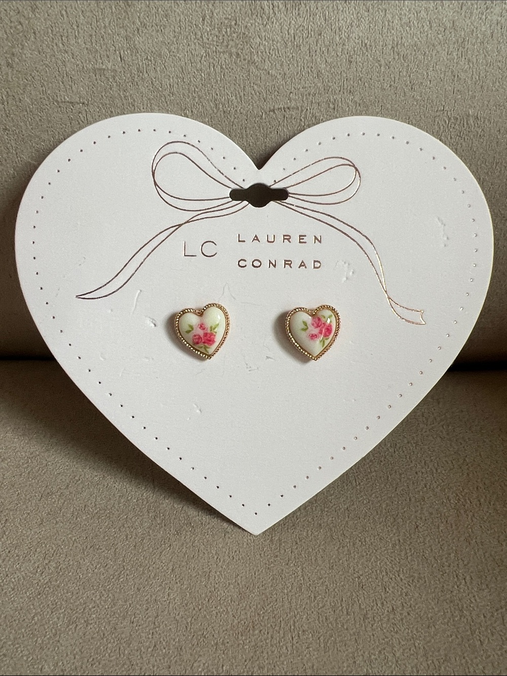 NWT Lauren Conrad Heart Floral Stud  Earrings for Pierced Ears